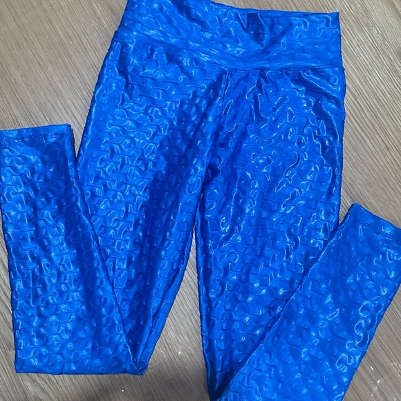 Vibrant Blue Textured Leggings - Picture 1 of 4